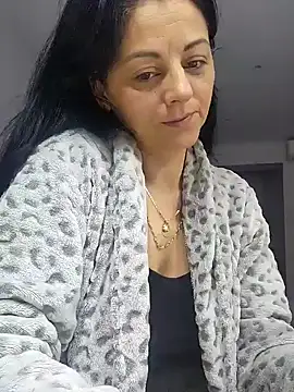 bruneta sexy23 online show from December 15, 6:07 am