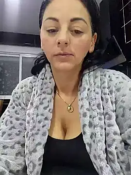 bruneta sexy23 online show from January 22, 4:13 am