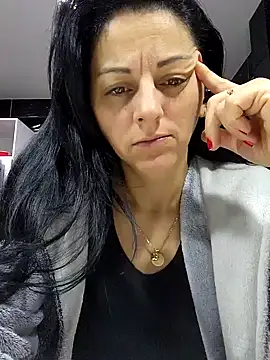 bruneta sexy23 online show from February 5, 6:59 pm