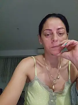 bruneta sexy23 online show from July 9, 3:43 am