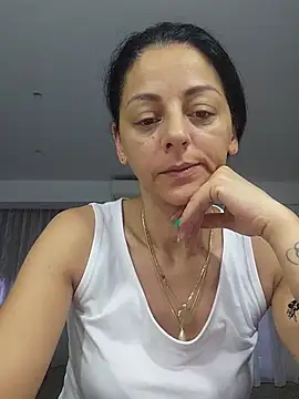bruneta sexy23 online show from July 17, 4:52 am