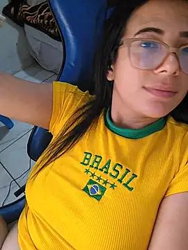 Rafaelayamazaki online show from June 15, 1:13 pm