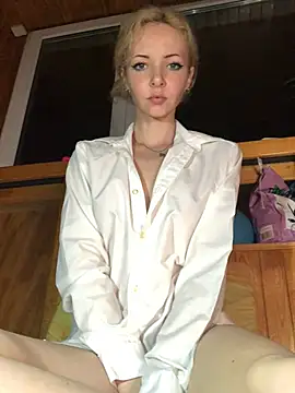 Kristina03 online show from February 17, 10:47 pm