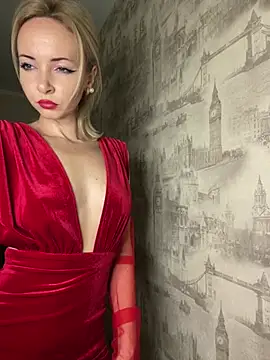 Snapshot of Kristina03 chatting on February 13, 9:22 pm Kristina03 online show from February 13, 9:22 pm