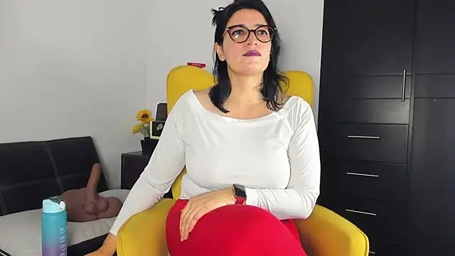 adriana71 online show from July 4, 1:12 am