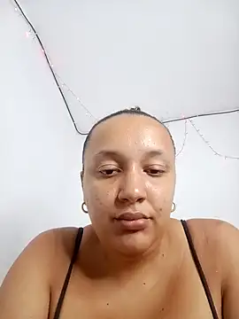 Miss-boobs online show from December 16, 8:05 pm