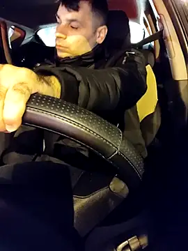 J0nyhson online show from December 3, 4:42 am