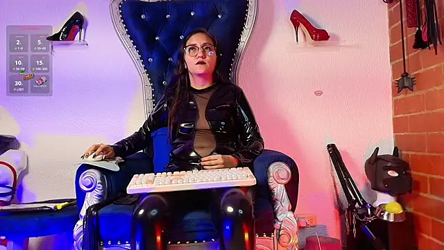 abbymora online show from November 9, 7:56 pm