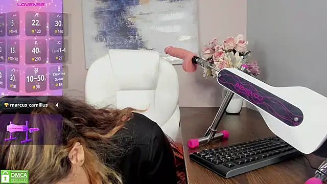 chubby vanniie  online show from December 18, 8:25 pm