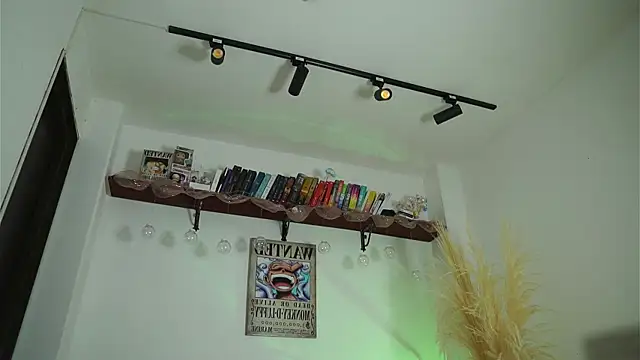 Snapshot of melissajoness3 chatting on February 26, 11:48 pm melissajoness3 online show from February 26, 11:48 pm