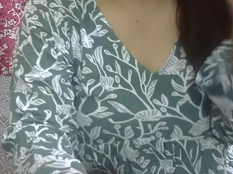 Lusty Wife1 online show from April 25, 10:07 am