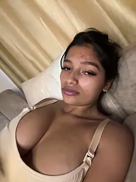 AgathaGeorgiou online show from October 6, 10:07 pm