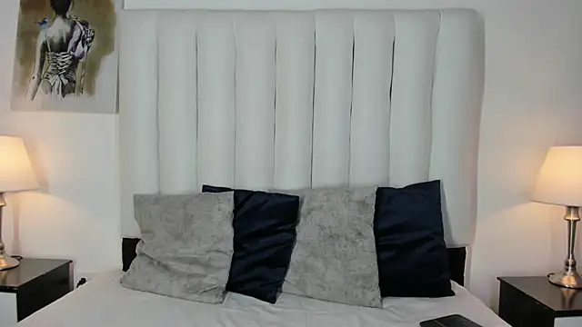 Violet queen20 online show from September 24, 6:44 pm