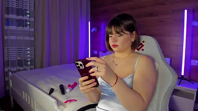 Elizabeth Hottie  online show from February 11, 11:43 pm