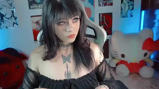 Deadly Doll online show from September 17, 10:22 pm