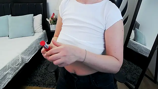 AmyPure  online show from March 20, 5:23 am