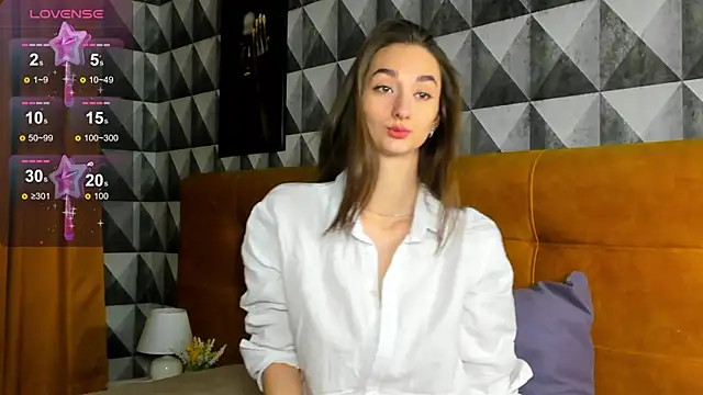 Kelly Powell online show from January 25, 2:15 am