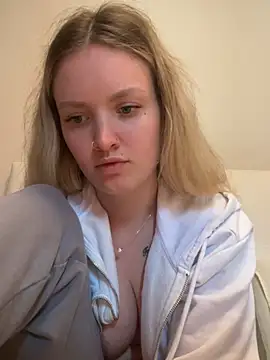 mariemelissah online show from March 6, 11:36 am