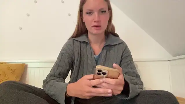 mariemelissah online show from June 13, 6:55 am