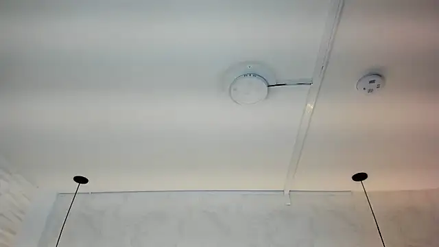 SHANONCLARK online show from October 20, 7:14 pm