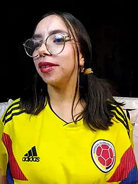valentina swallow online show from June 18, 4:46 am