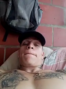 Snapshot of kaninrubio90 chatting on February 19, 4:47 pm kaninrubio90 online show from February 19, 4:47 pm