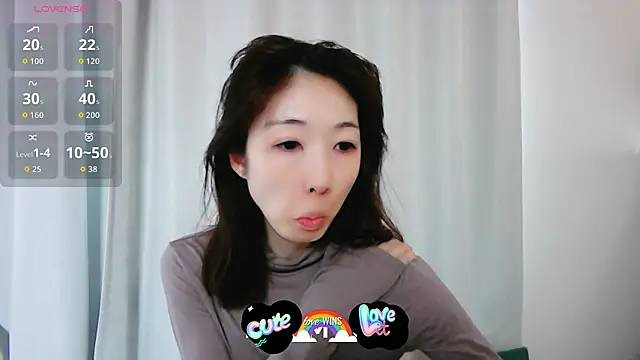 Love me Eri  online show from October 20, 11:27 pm