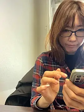 Love me Eri  online show from December 22, 12:40 am