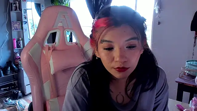 annie walker6 online show from June 9, 9:48 pm