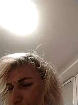 Linda Gregory online show from September 21, 12:45 am