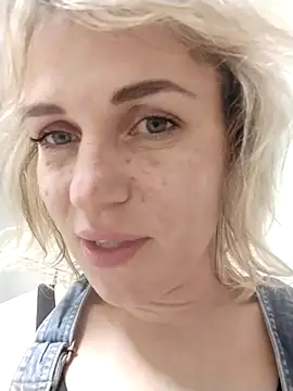 Linda Gregory online show from October 20, 2:01 am