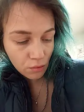 Linda Gregory online show from February 9, 10:14 pm