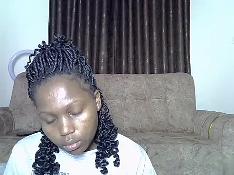 AurelAda online show from November 28, 1:30 am