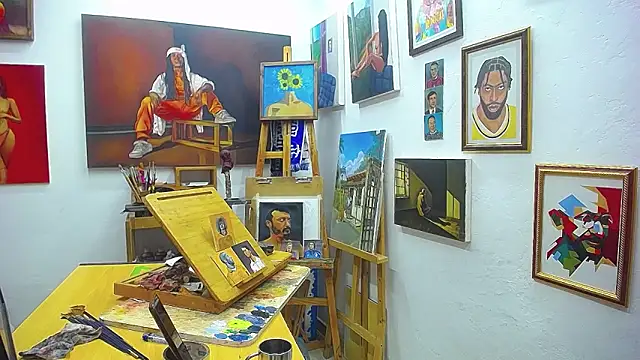 Snapshot of color_beat17 chatting on October 6, 3:53 pm color beat17 online show from October 6, 3:53 pm