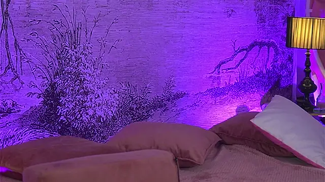 YamiraKim online show from November 8, 7:01 pm