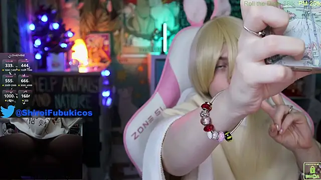 ShiroiFubuki online show from December 24, 6:11 am