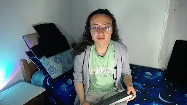 monkeywillwhite online show from February 26, 3:38 am