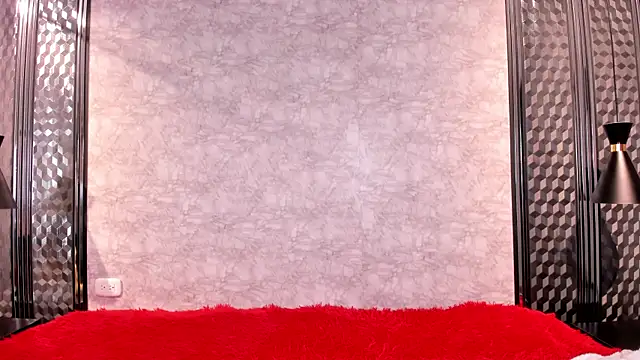 Jiggly   online show from November 2, 10:01 pm