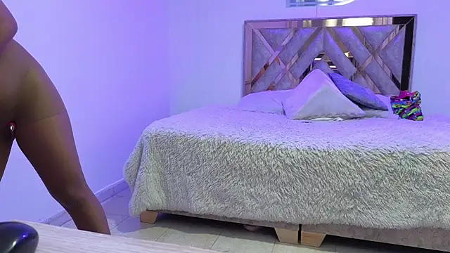 Mariana collins99 online show from December 16, 1:16 pm