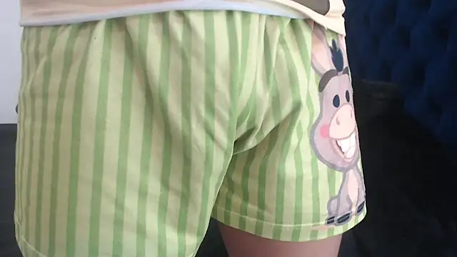 queenofwetqueens online show from December 22, 9:09 pm