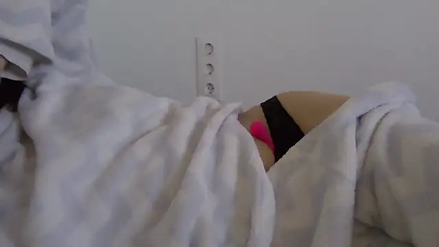 zorritasuperhot online show from December 28, 2:21 pm