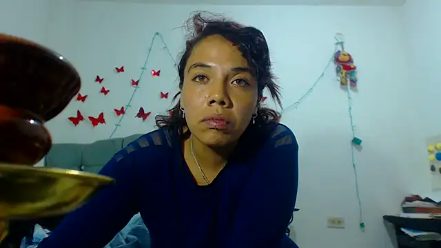 AmaraRoberts420 online show from February 24, 5:54 am