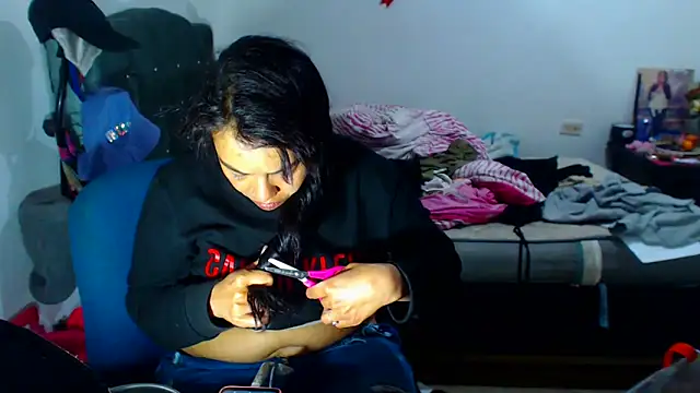 AmaraRoberts420 online show from September 23, 3:09 am