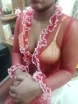 Snapshot of esita_1212 chatting on February 26, 3:41 pm esita 1212 online show from February 26, 3:41 pm