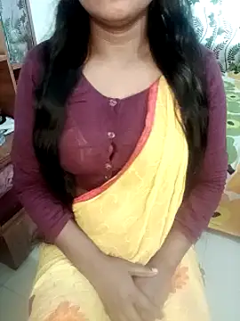 Snapshot of esita_1212 chatting on March 11, 6:10 am esita 1212 online show from March 11, 6:10 am