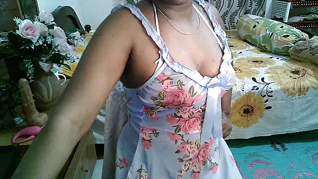 Snapshot of esita_1212 chatting on March 20, 2:53 pm esita 1212 online show from March 20, 2:53 pm