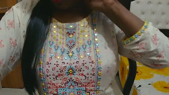 Snapshot of esita_1212 chatting on October 21, 12:22 am esita 1212 online show from October 21, 12:22 am