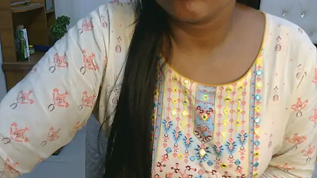 Snapshot of esita_1212 chatting on November 25, 7:30 am esita 1212 online show from November 25, 7:30 am