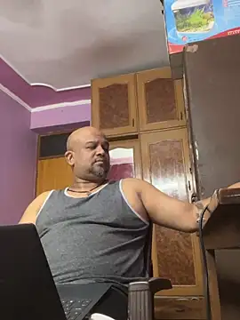 Snapshot of Dick_6inches chatting on April 16, 1:56 pm Dick 6inches online show from April 16, 1:56 pm
