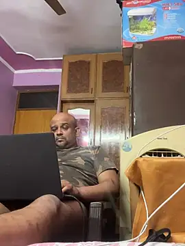 Snapshot of Dick_6inches chatting on May 24, 3:17 pm Dick 6inches online show from May 24, 3:17 pm